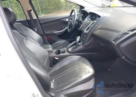 2013 Ford Focus Se из США, поврежденный, VIN 1FADP3K2XDL124882